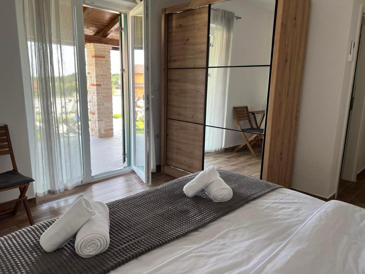 Villa Victoria Istra - Heated Pool Nova Vas  المظهر الخارجي الصورة